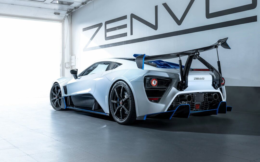 Composites for car active aerodynamics