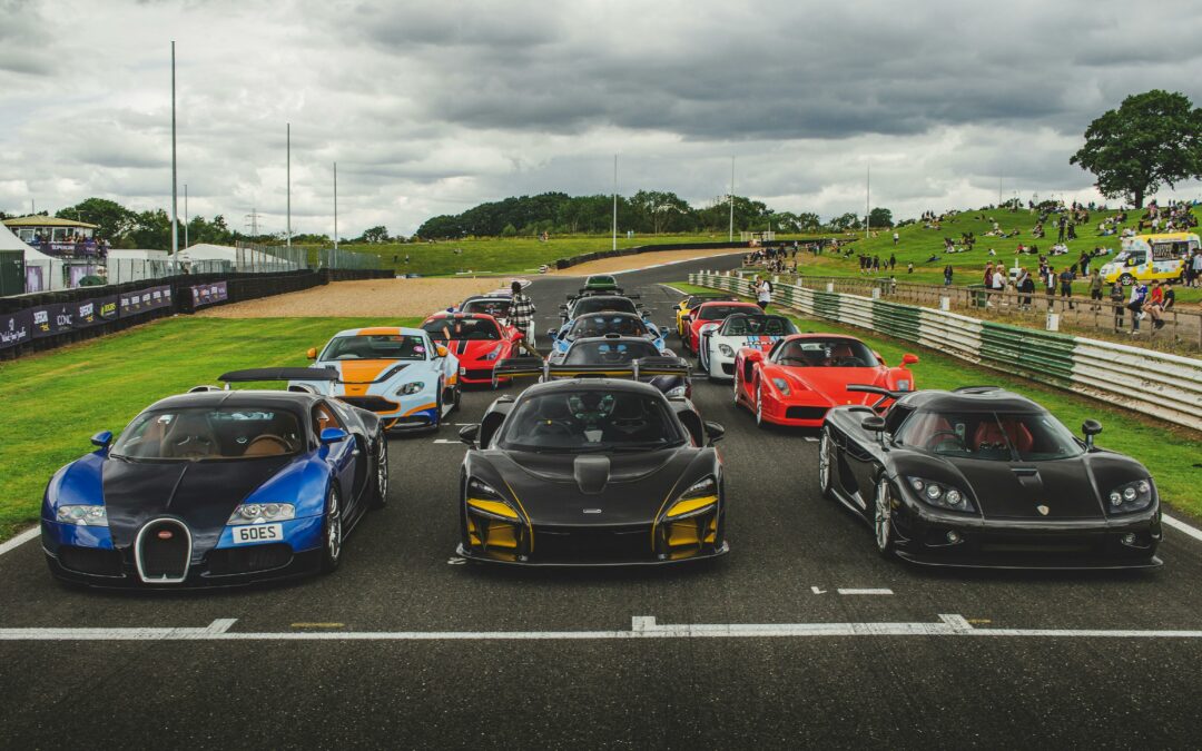 What is the difference between Hypercars and Supercars